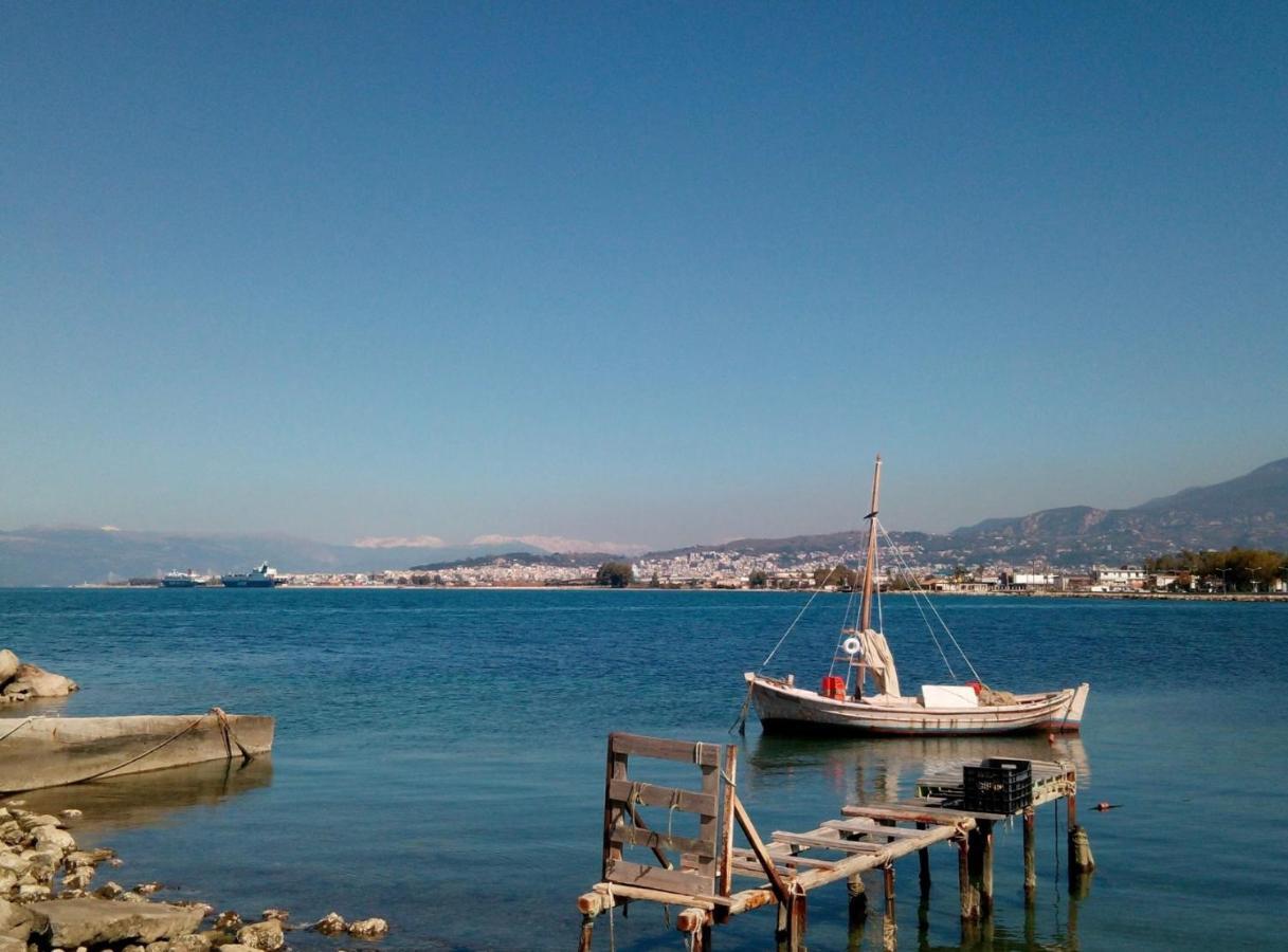 Patras Palm Tree Apartment Екстериор снимка