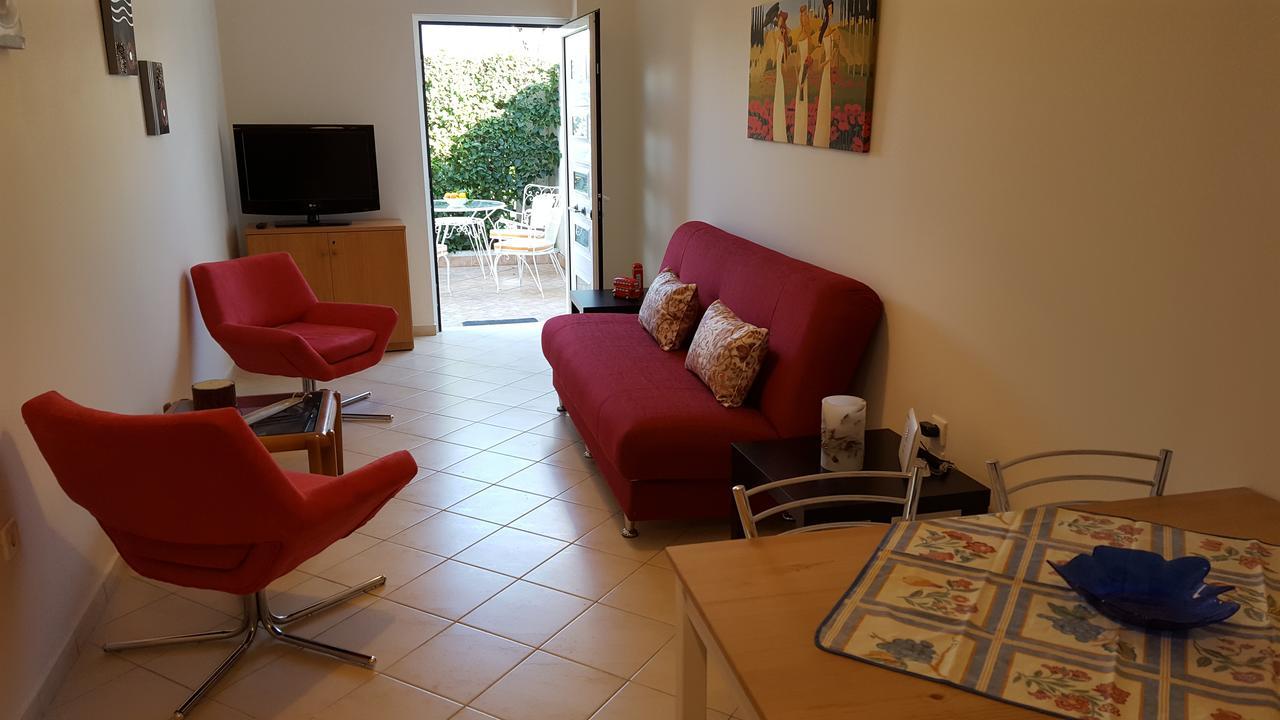 Patras Palm Tree Apartment Екстериор снимка